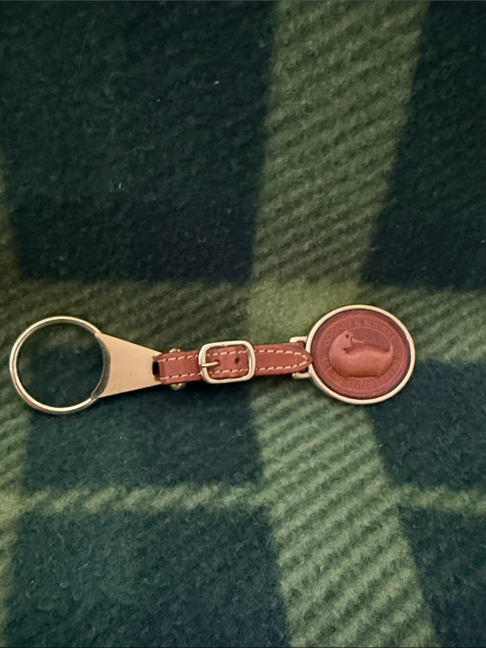 Dooney and Bourke KZ11 Medallion buckle keychain